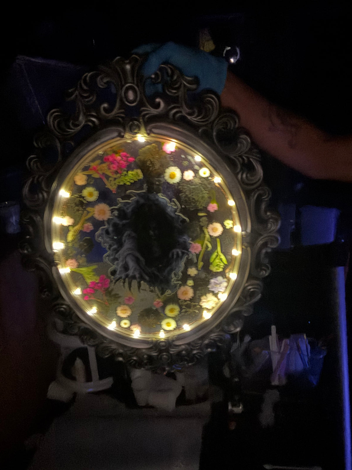 Gothic Pressed Flower Resin Mirror with LED Lights – “She Rises” – additional product view