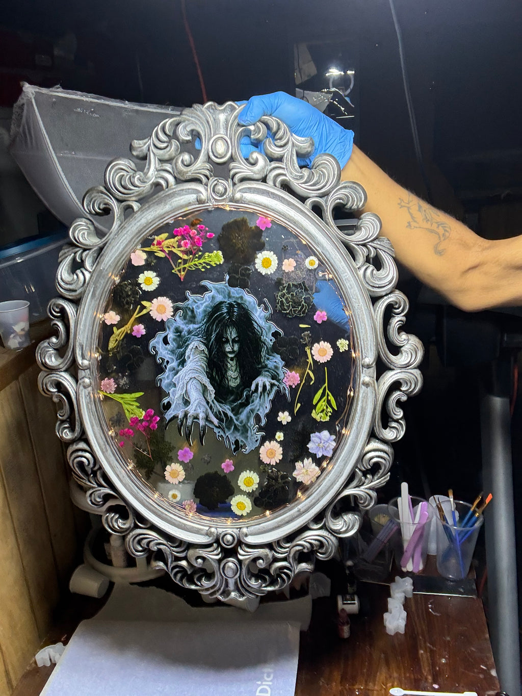 Gothic Pressed Flower Resin Mirror with LED Lights – “She Rises” – additional product view
