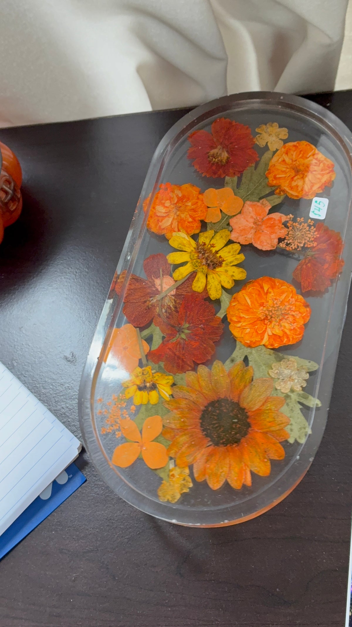Pressed Autumn Wildflower Resin Tray — One of a Kind Botanical Art – additional product view