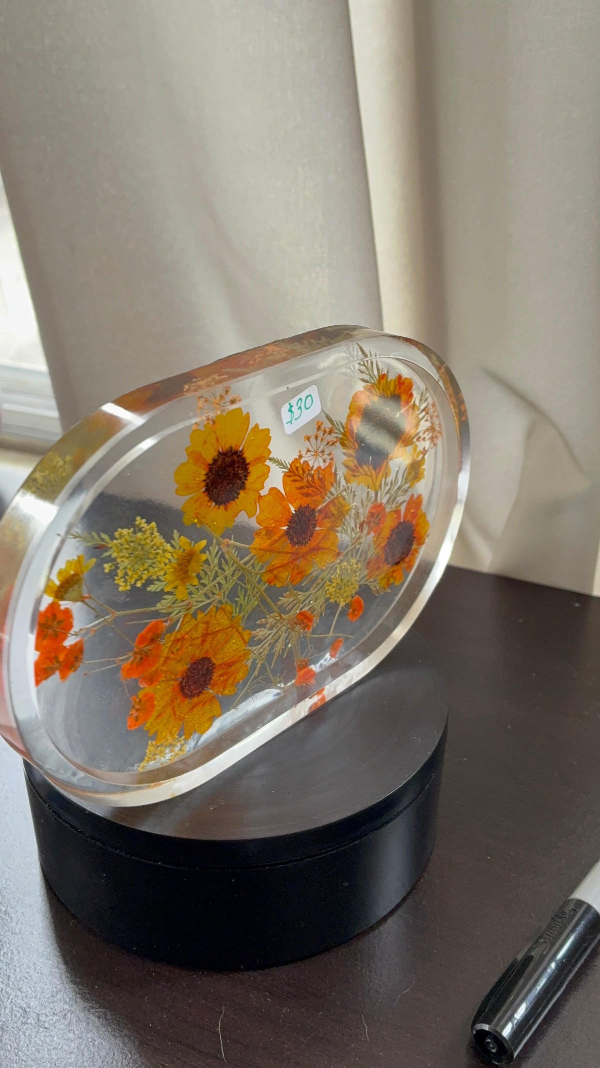 Pressed wildflower oval resin trinket tray with real dried flowers