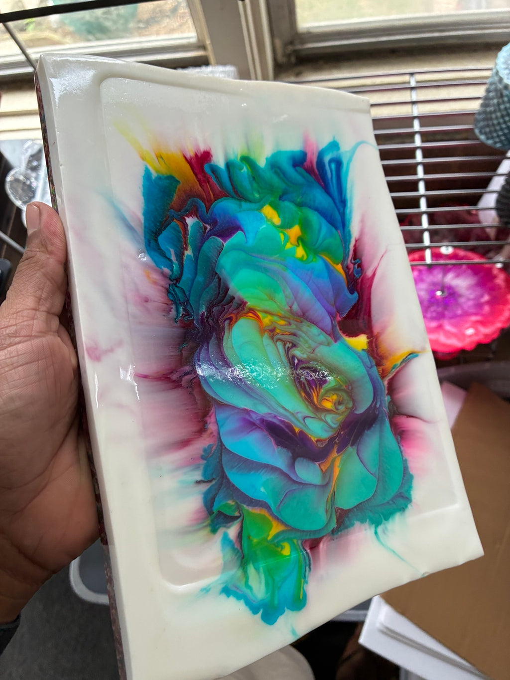 Floral resin tray detail
