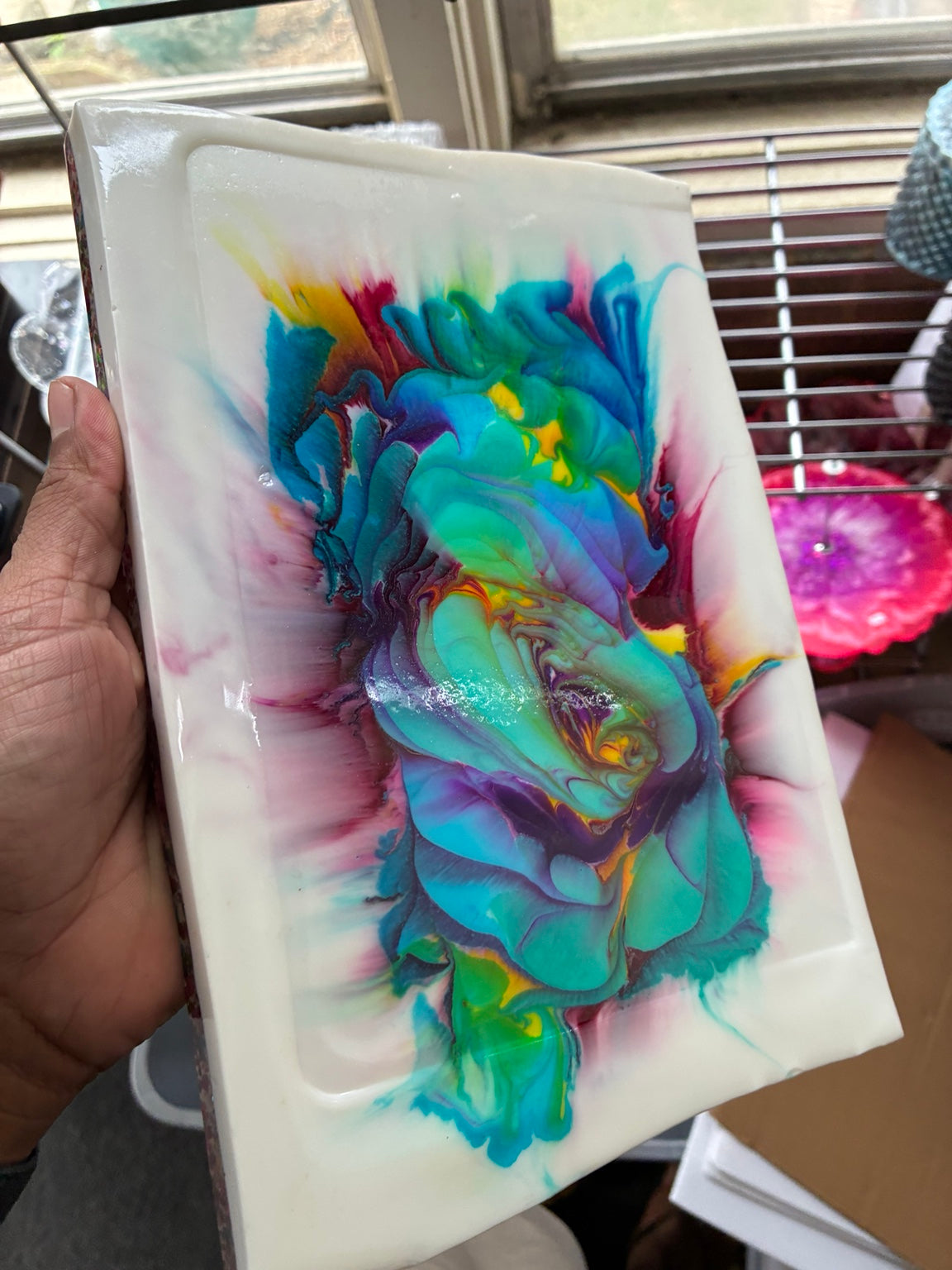 Floral resin tray detail